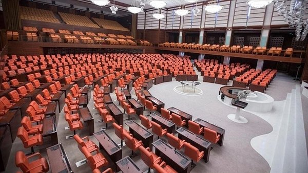 Meclis olağanüstü toplanıyor Meclis olağanüstü toplanıyor
