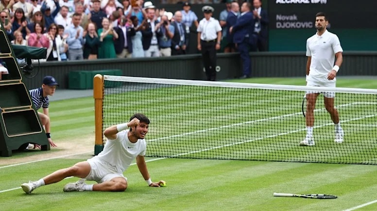 Wimbledon’da şampiyon Carlos Alcaraz