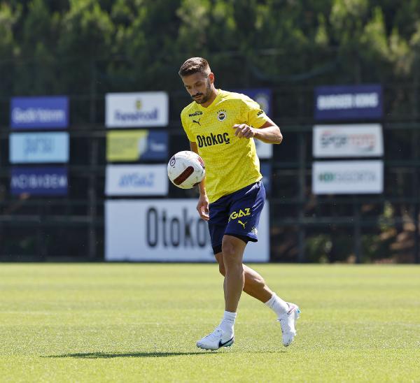 Fenerbahçe’de Dusan Tadic takımla çalıştı