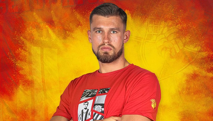 Mateusz Lis, kalede güven verdi