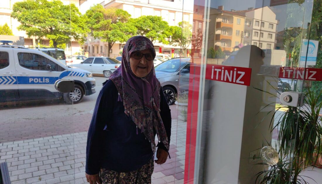 Bursa’da yaşlı kadının unuttuğu para orada bulundu!