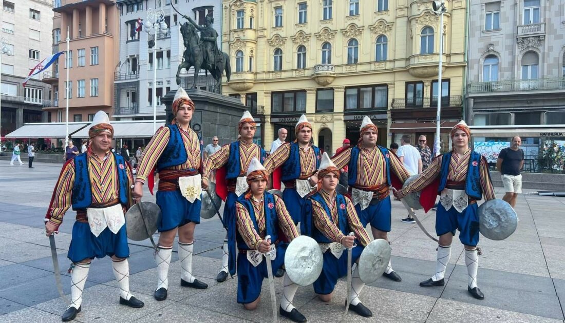 Kılıç kalkan Zagreb’de gönülleri fethetti