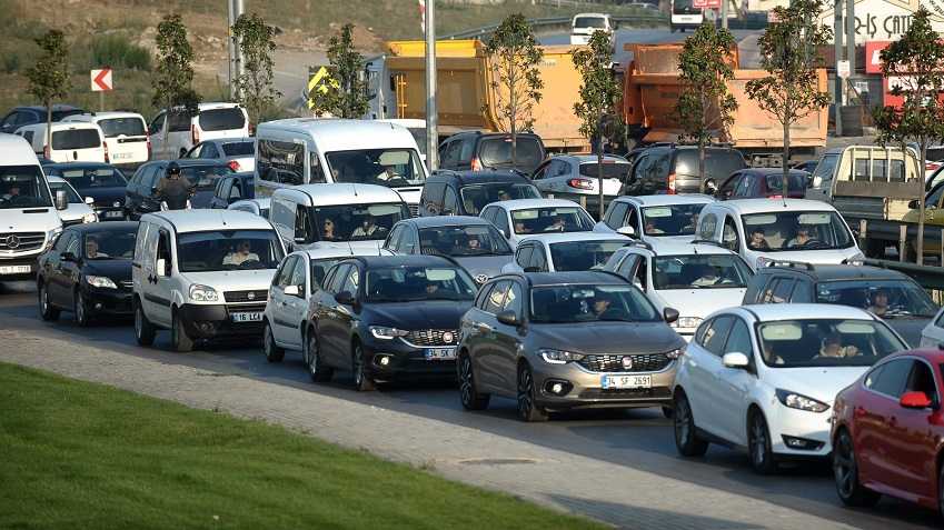 Fahri trafik müfettişlerinin ceza yazma yetkilerine kısıtlama