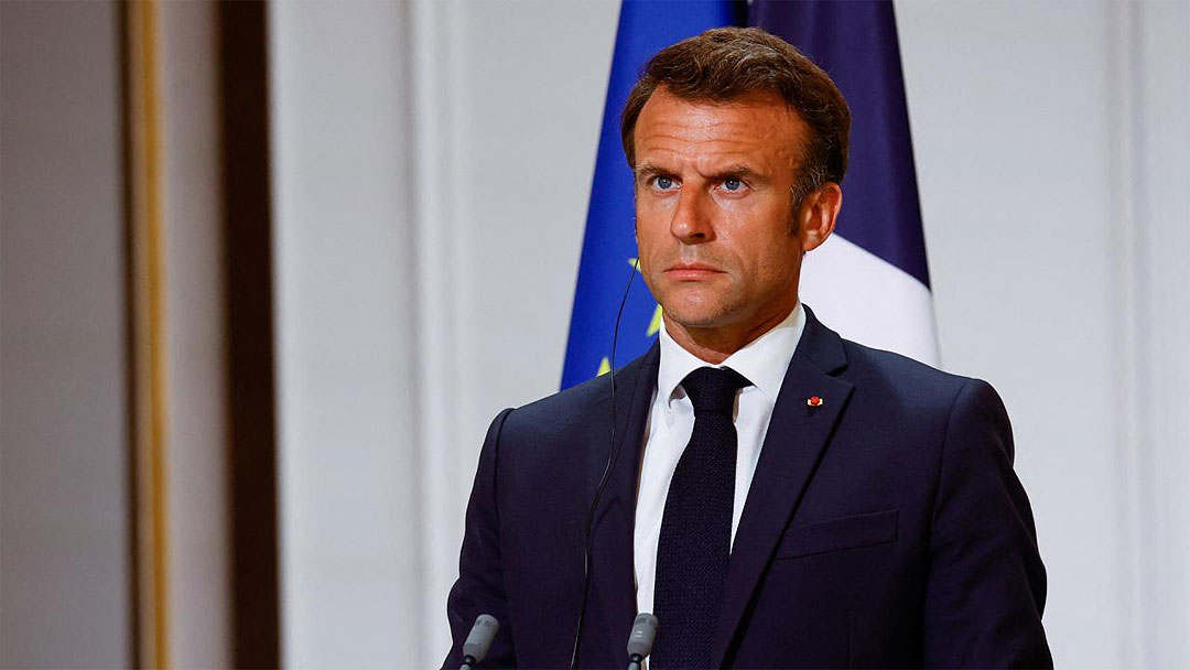 Macron’dan İsrail’e: Sivilleri bombalamayı durdurun