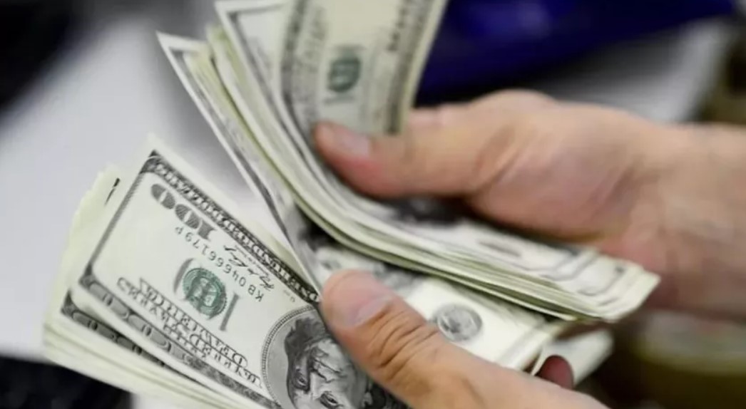 Enflasyon sonrası dolar ve euroda hareketlilik!