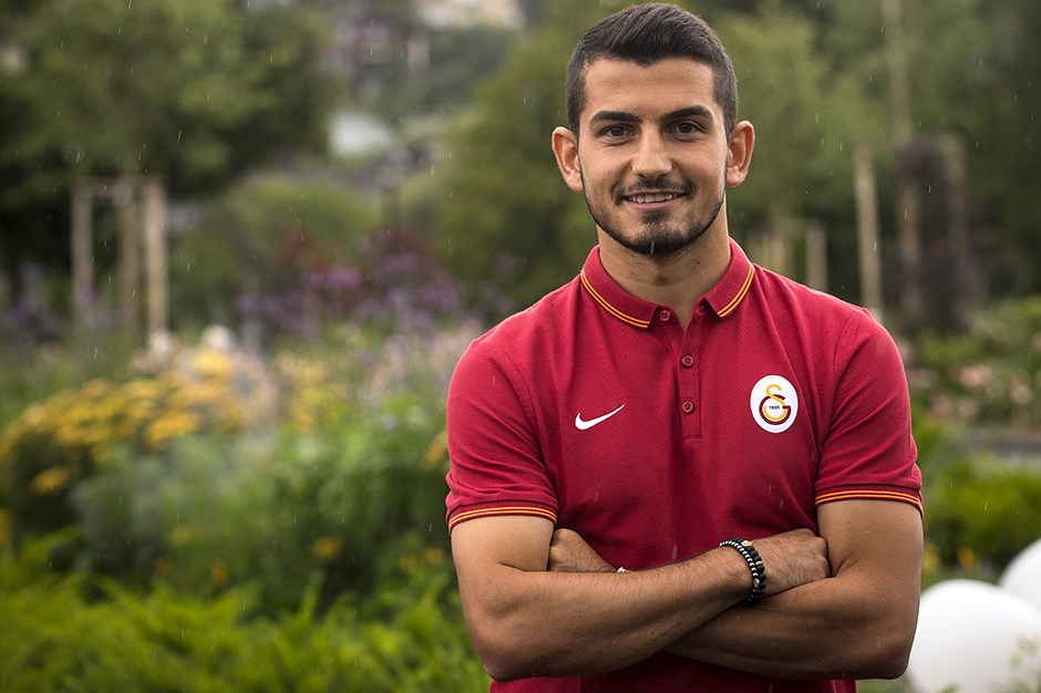 Emrah Başsan imzayı attı