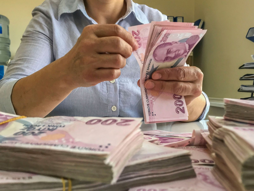 Emekli maaşları için zam hesapları değişti