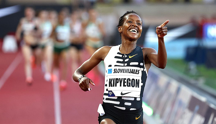 Kenyalı atlet dünya rekoru kırdı