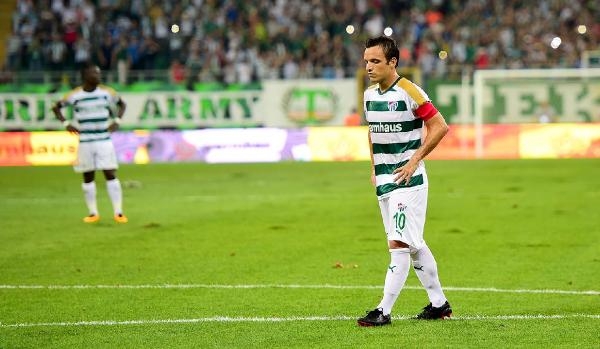 Batalla, Bursa’ya imza için geldi