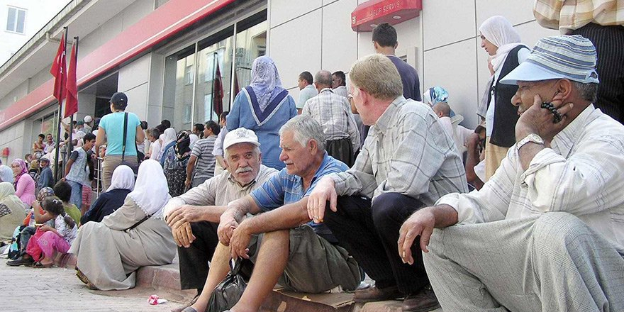 Usta Gazeteci Atilla Özsever: Emeklilik yaşı 70’e mi çıkıyor?