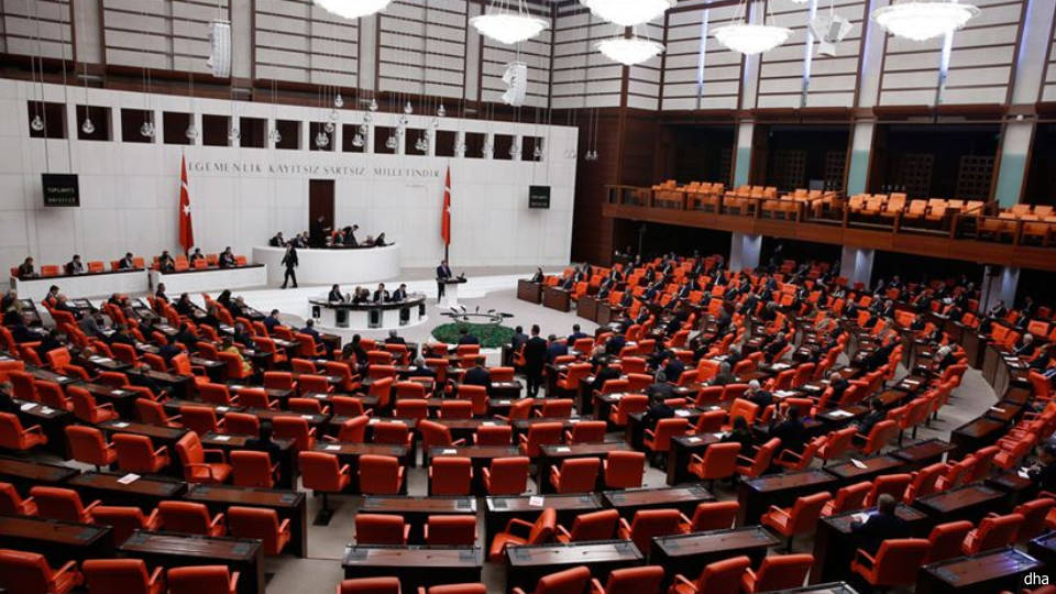 Zam gündemiyle toplanan Meclis’te EYT tartışması