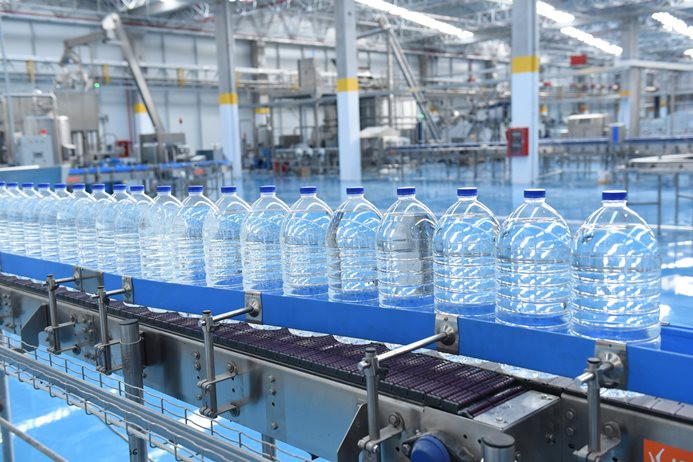 Bursa’da Arapça etiket tartışması! Firma üretti sosyal medya karıştı