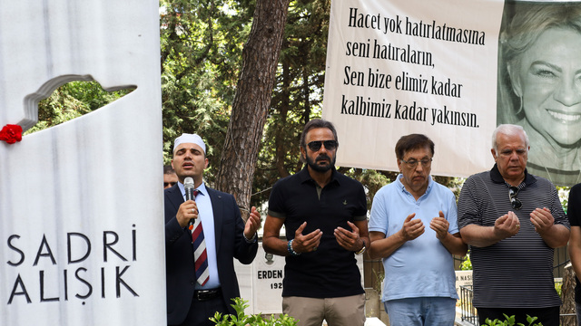 Kerem Alışık: Annen yok kimsen yok