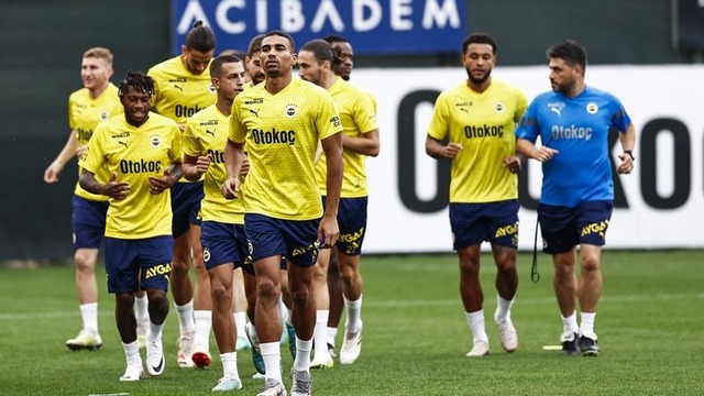 Fenerbahçe’nin Maribor maçı kamp kadrosu açıklandı