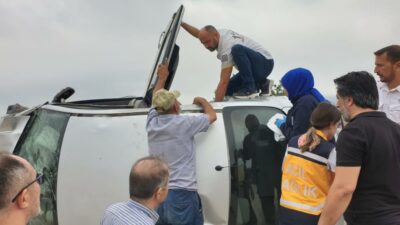 Bursa’da kaza yapan araç yan yattı: Yaralılar var!