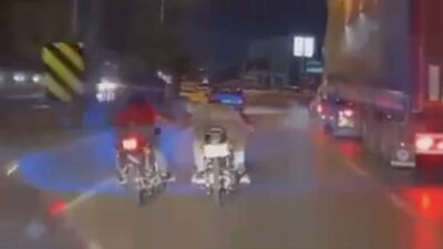 Bursa’da motosikletli gençlerin tehlikeli yolculuğu