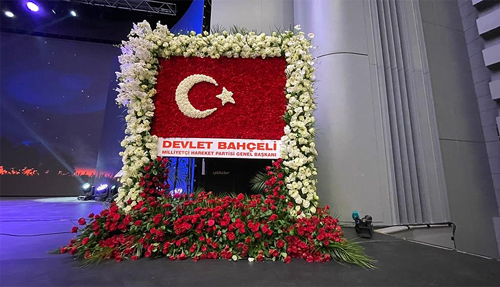 Bahçeli’den AK Parti’nin 22’nci kuruluş yıldönümüne özel çiçek