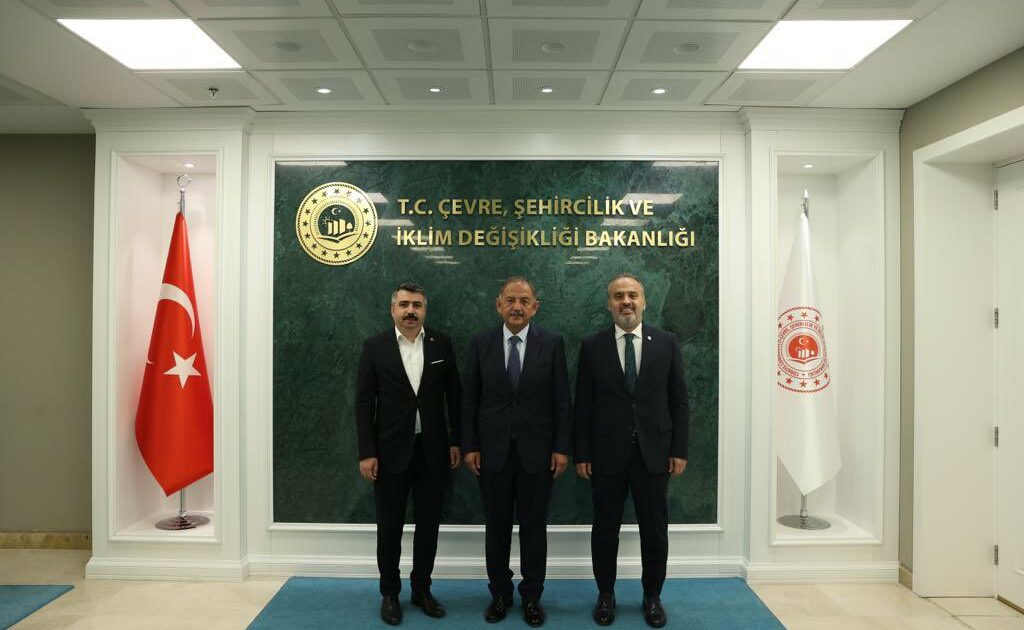 Başkan Aktaş ve Yılmaz, Bakan Özhaseki ile görüştü