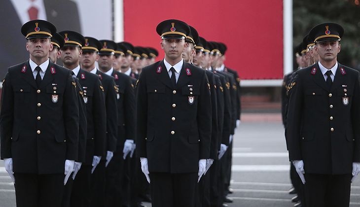 Işıklar Jandarma Meslek Yüksekokulu 402 öğrencisini törenle mezun etti