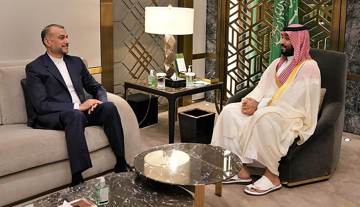 İran Dışişleri Bakanı Veliaht Prens Selman ile görüştü