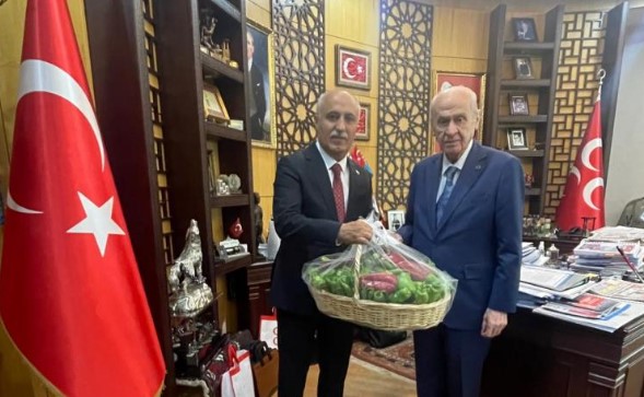 Yenişehir Belediye Başkanı Aydın’dan MHP lideri Bahçeli’ye festival daveti