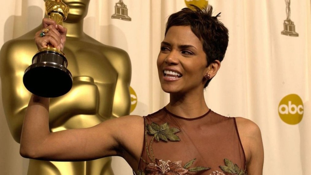 Roller değişti! Bu kez ünlü oyuncu Halle Berry, eski kocasına nafaka ödeyecek