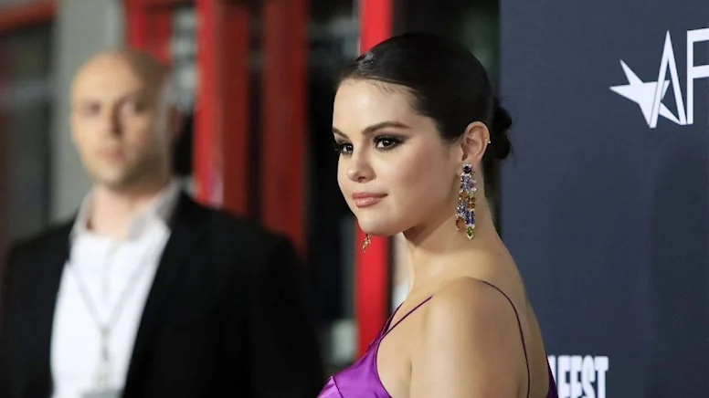 Selena Gomez’in son videosu akla Justin Bieber’ı getirdi