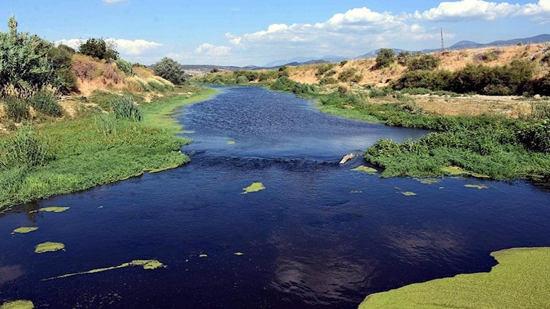 Ege Denizi’ne saniyede 30 milyon mikroplastik taşınıyor