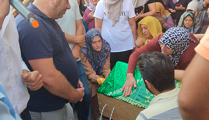 Bursa’da gözyaşları sel oldu: 9 yaşındaki Beril’e son veda