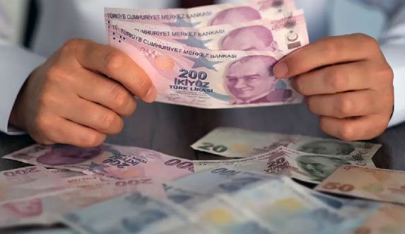 Memurlar 2 yıl için yüzde 110 zam istiyor