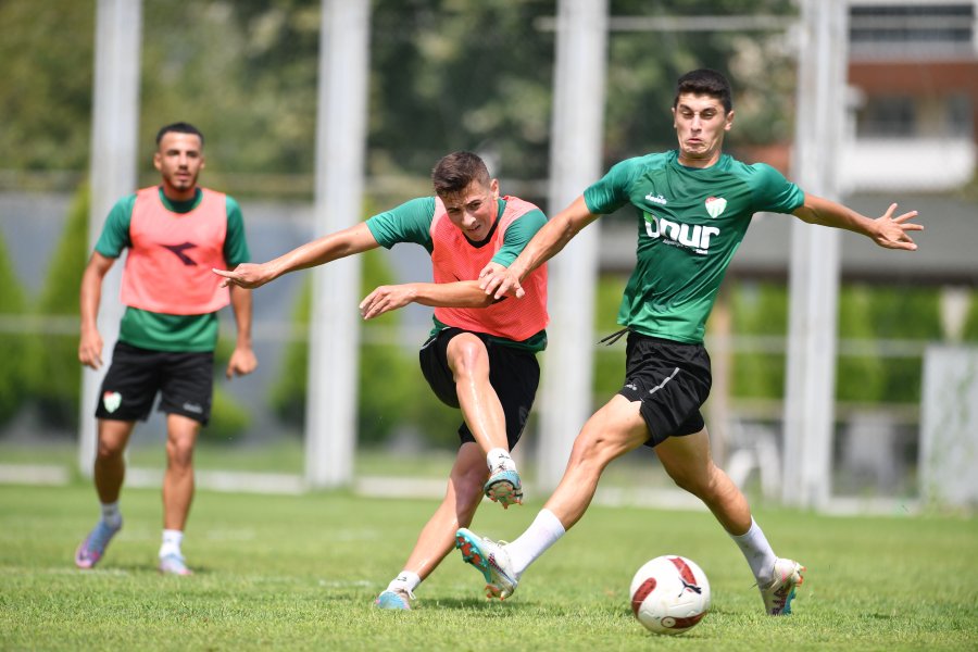 Bursaspor’da hazırlıklar başladı