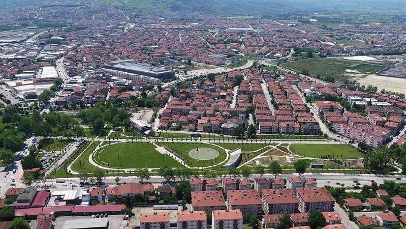 Sakarya’da yurt-ev fiyatı dudak uçuklattı
