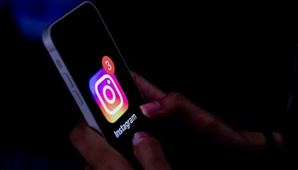 Instagram’a yapay zeka özelliği: Fotoğrafta istenmeyen nesneleri silecek