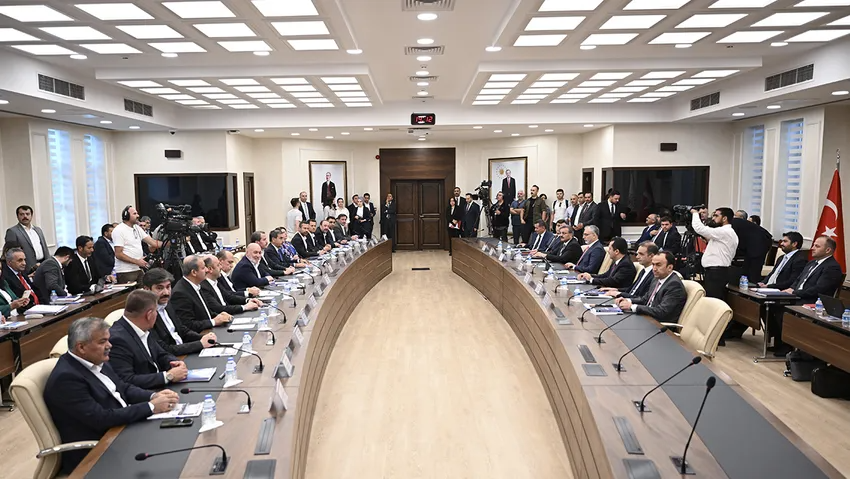 Kamu Toplu Sözleşmesi görüşmeleri başladı