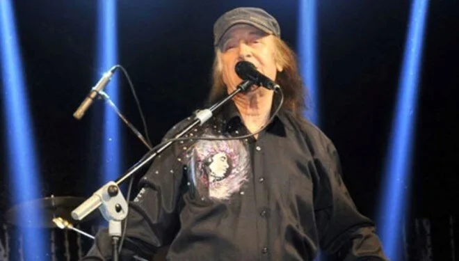 Erkin Koray kimdir?