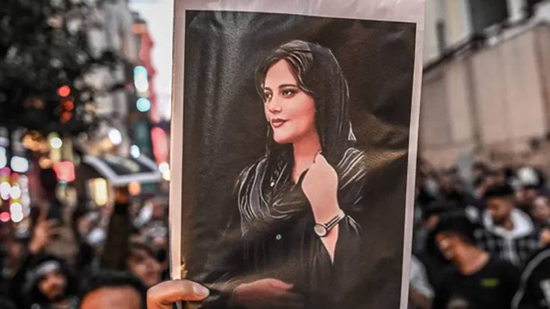 Mahsa Amini’nin babası Emced Amini’ye suikast girişimi