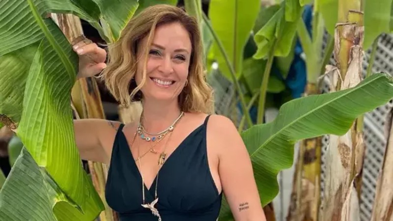 Ceyda Düvenci taburcu oldu