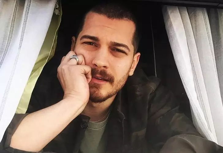 Çağatay Ulusoy’u görenler tanıyamadı