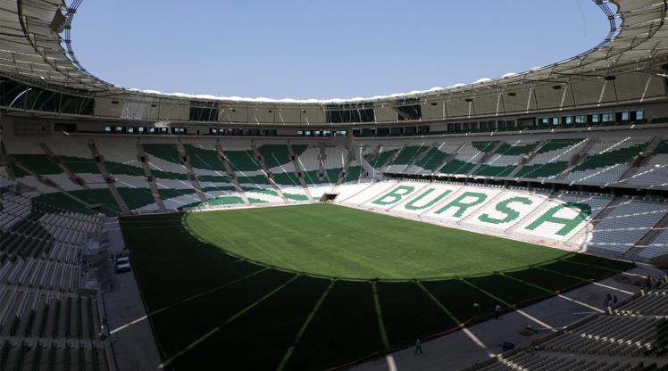 Bursaspor’dan dikkat çeken hamle! Stadyumun yeni ismi açıklandı