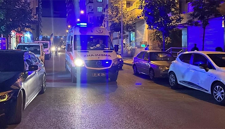 Diyarbakır’da silahlı saldırıya uğrayan motosikletli öldü