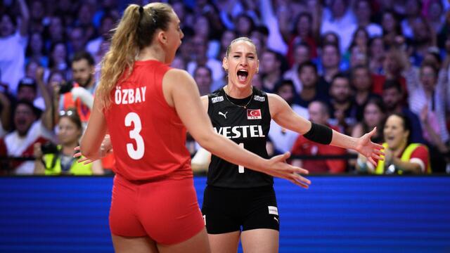Gizem Örge’den duygusal konuşma: Baba, buradayım baba!