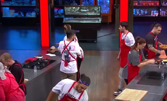 MasterChef’te Sergen’den Dilara’ya: Çırağım olursun