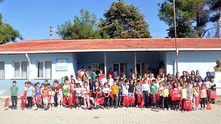 Okulları depreme dayanıksız çıktı; veliler 170 öğrenciyi taşımalı sistemle okula göndermedi