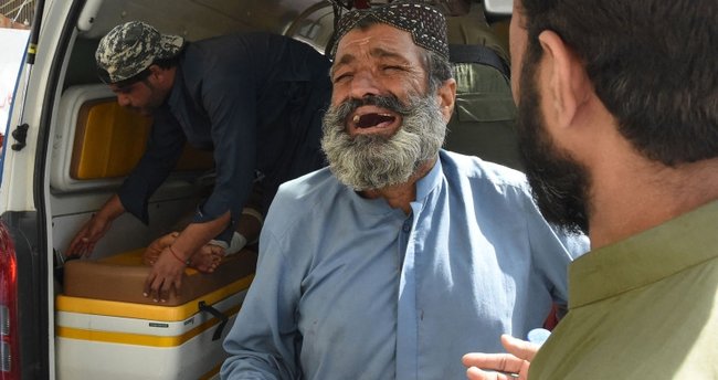 Pakistan’da ikinci bombalı saldırı: 3 ölü, 12 yaralı