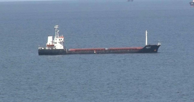 Ukrayna tahılını taşıyan gemi İstanbul Boğazı’nda Ukrayna tahılını taşıyan gemi İstanbul Boğazı’nda