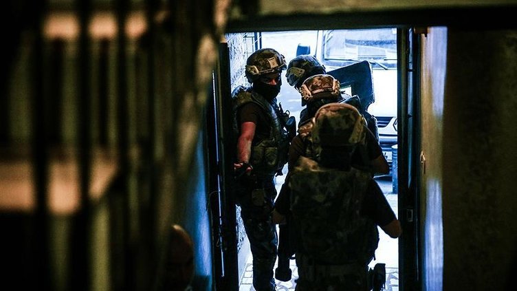 Bakan Yerlikaya duyurdu! Bursa’da zehir tacirlerine büyük darbe