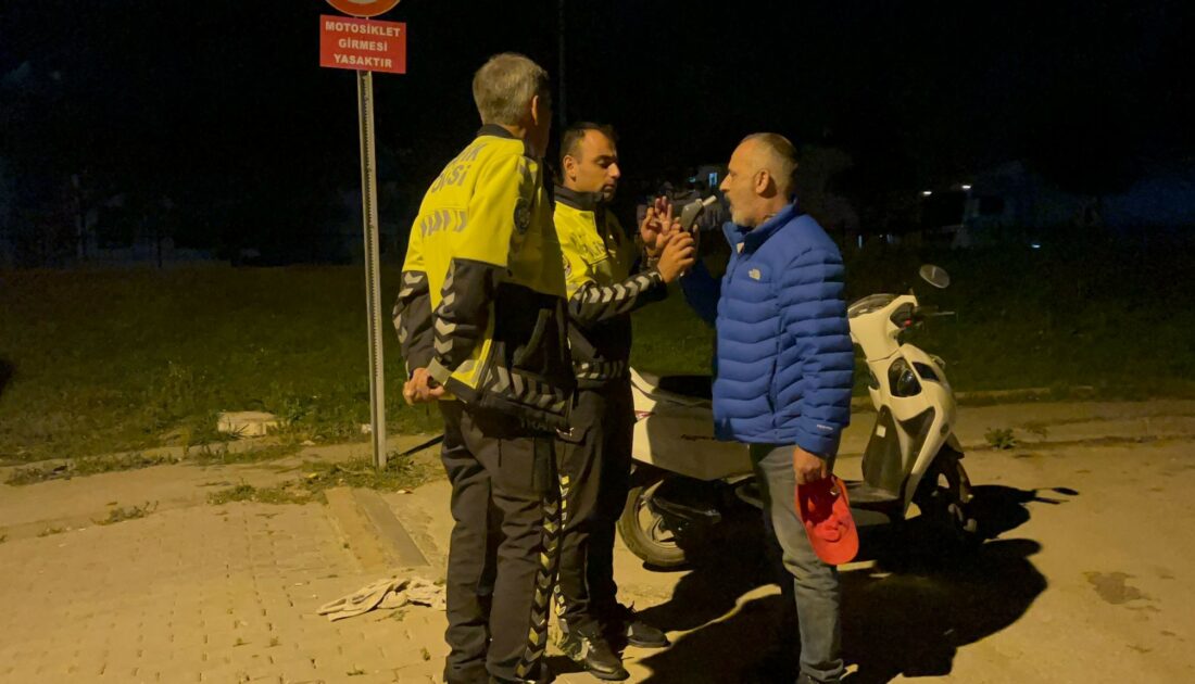 Bursa’da motosikletten düşen alkollü sürücü ekiplere zor anlar yaşattı