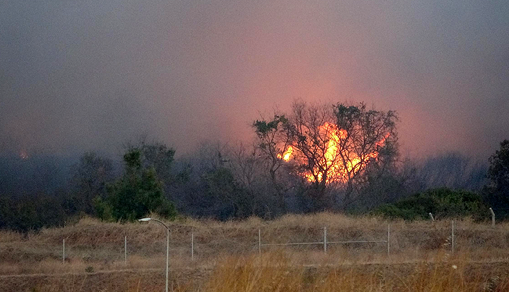 Çanakkale’de maki yangını ormana sıçradı
