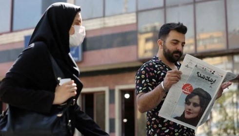 İran’da örtünmemenin cezası artıyor