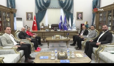 Alinur Aktaş, özel şampiyonları ağırladı